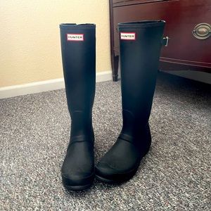Women’s Tall Black Hunter Boots